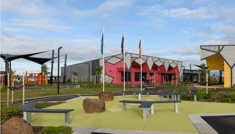 Lollypop Creek Secondary & Specialist School